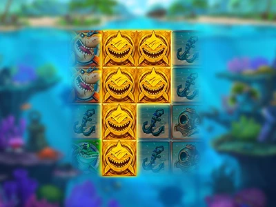 Razor Returns - Golden Shark Symbols